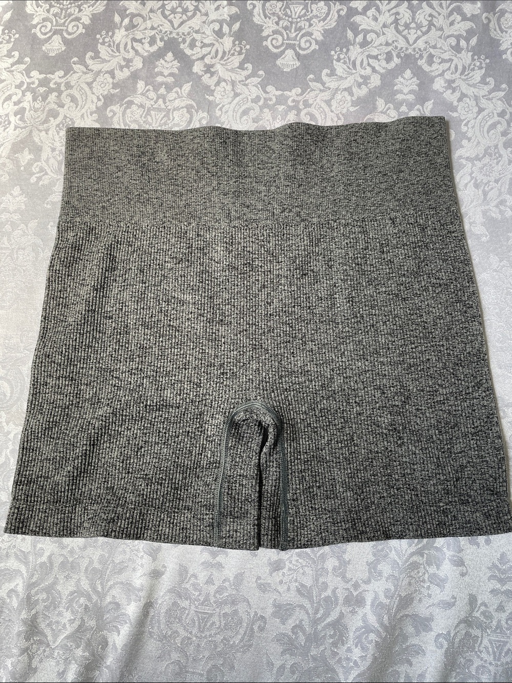 NWT Colsie Womens Ribbed Knit Bike Shorts in Charcoal Gray.  Size XL. - Picture 5 of 5